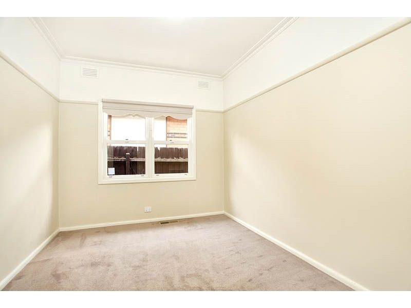 84 South Street, Hadfield VIC 3046