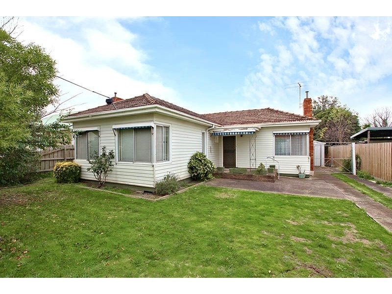 80 Paget Avenue, Glenroy VIC 3046