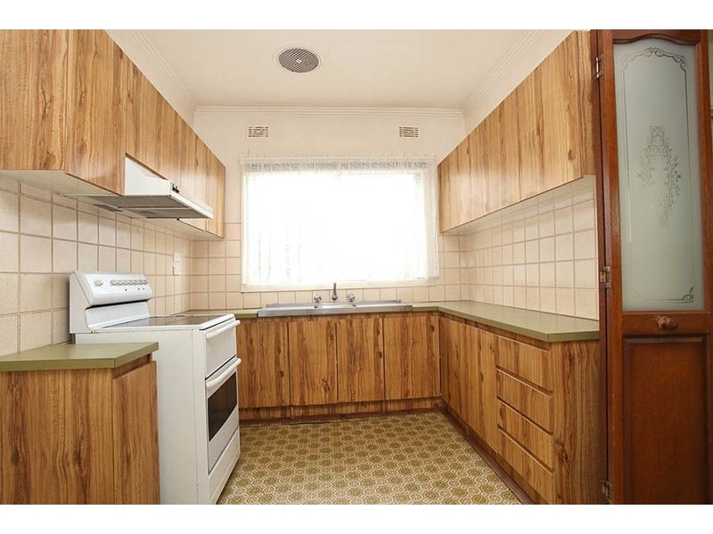 80 Paget Avenue, Glenroy VIC 3046
