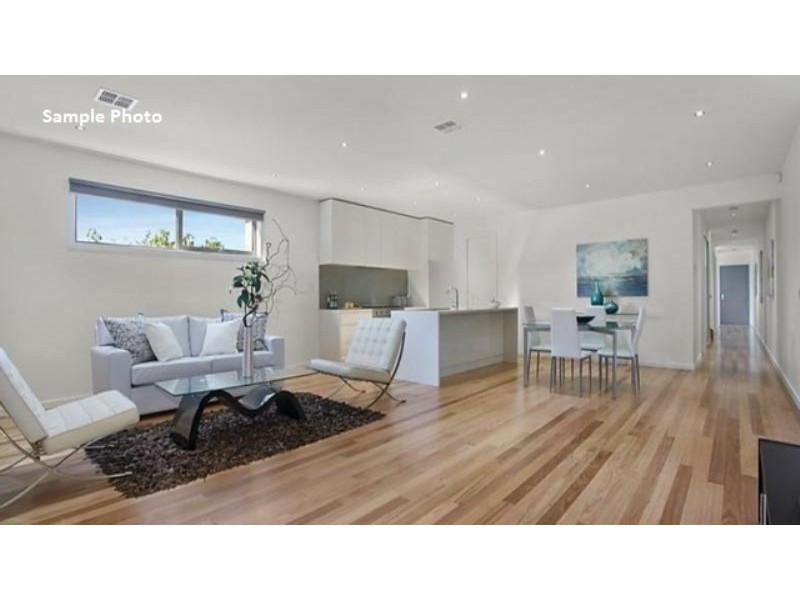 2/14 Newton Street, Glenroy VIC 3046