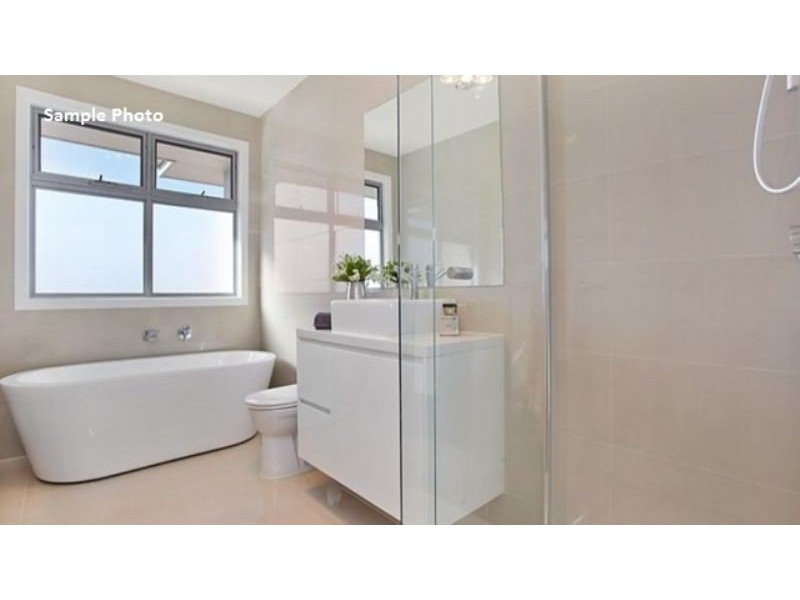 2/14 Newton Street, Glenroy VIC 3046