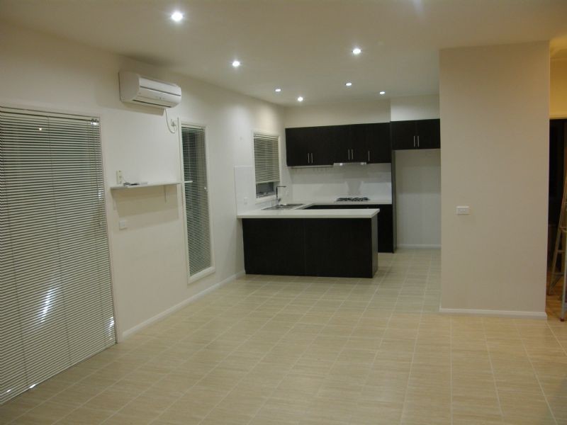 2/86 Hubert Avenue, Glenroy VIC 3046