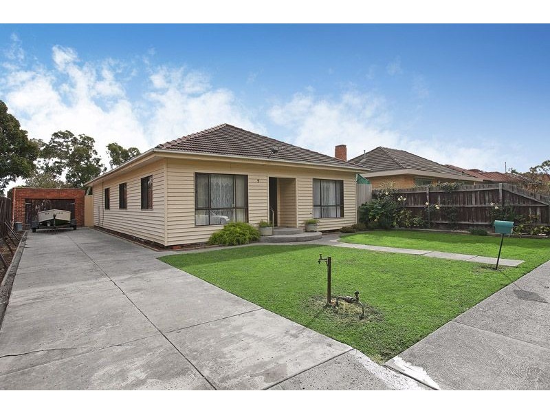 5 Fairleigh Street, Glenroy VIC 3046