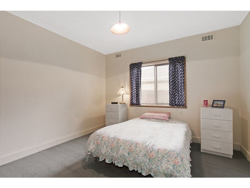 5 Fairleigh Street, Glenroy VIC 3046