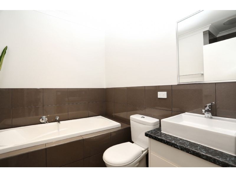 1/146 Hilton Street, Glenroy VIC 3046