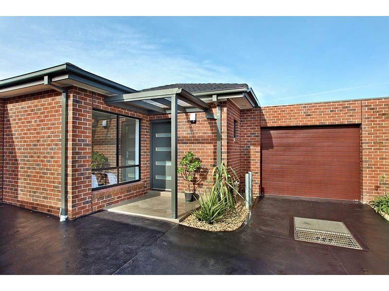 2/45 Tarana Avenue, Glenroy VIC 3046