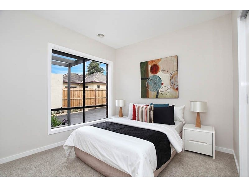 2/45 Tarana Avenue, Glenroy VIC 3046