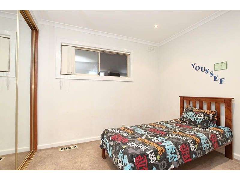 78 Maude Avenue, Glenroy VIC 3046