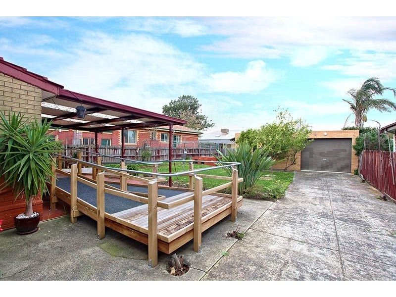 144 West Street, Hadfield VIC 3046