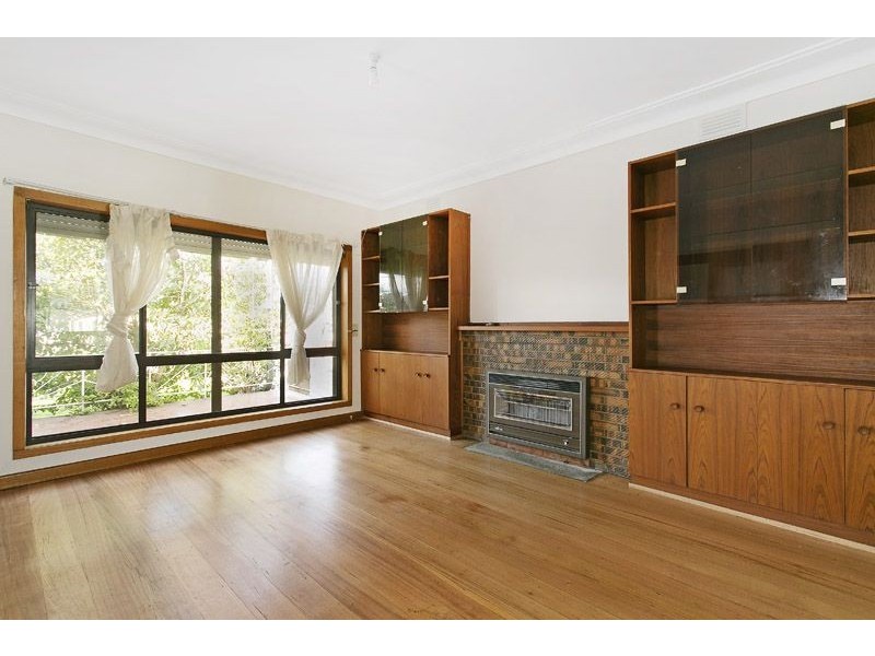 9 Isla Avenue, Glenroy VIC 3046