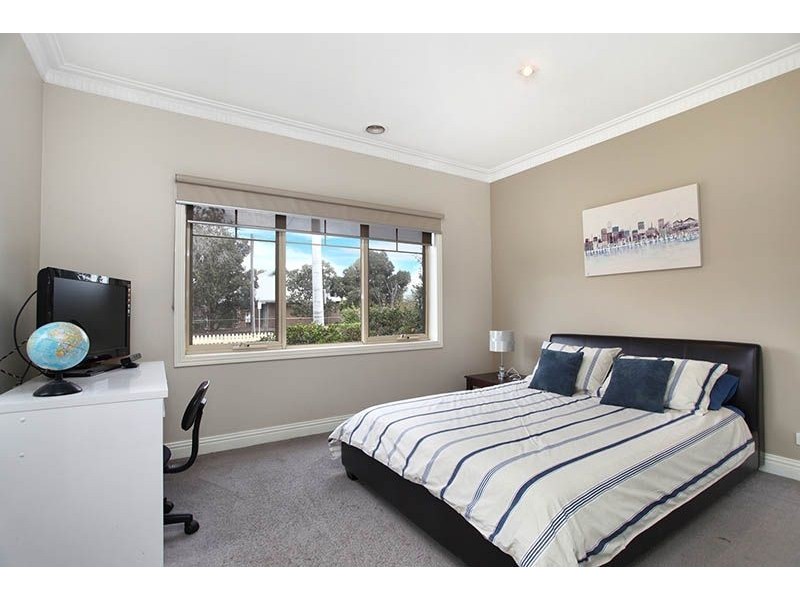 92 Glenroy Road, Glenroy VIC 3046