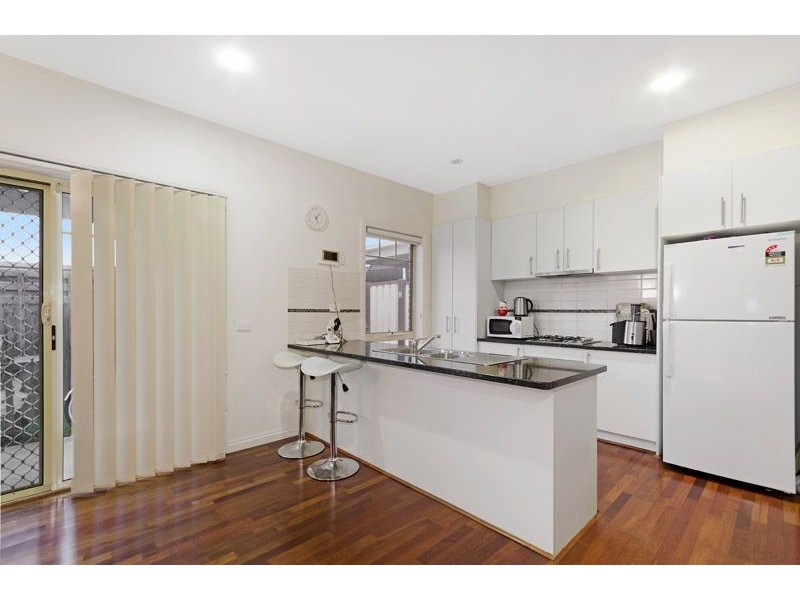 2/119 North Street, Hadfield VIC 3046