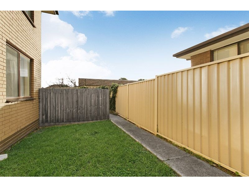 8/85 Station Road, Glenroy VIC 3046