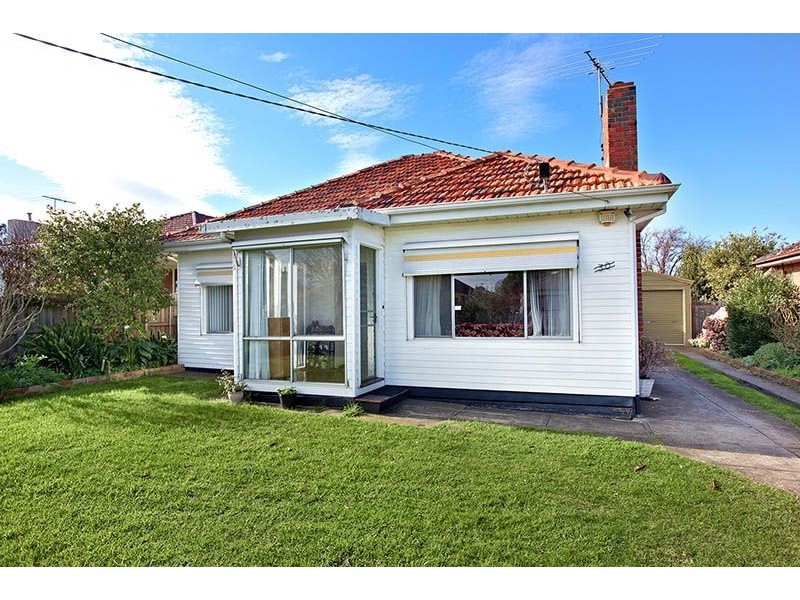 30 Churchill Street, Glenroy VIC 3046