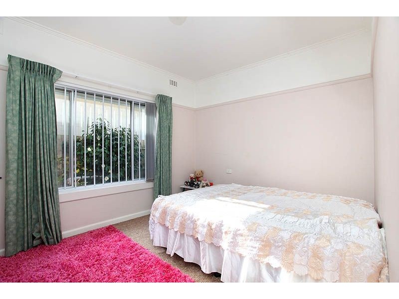 30 Churchill Street, Glenroy VIC 3046