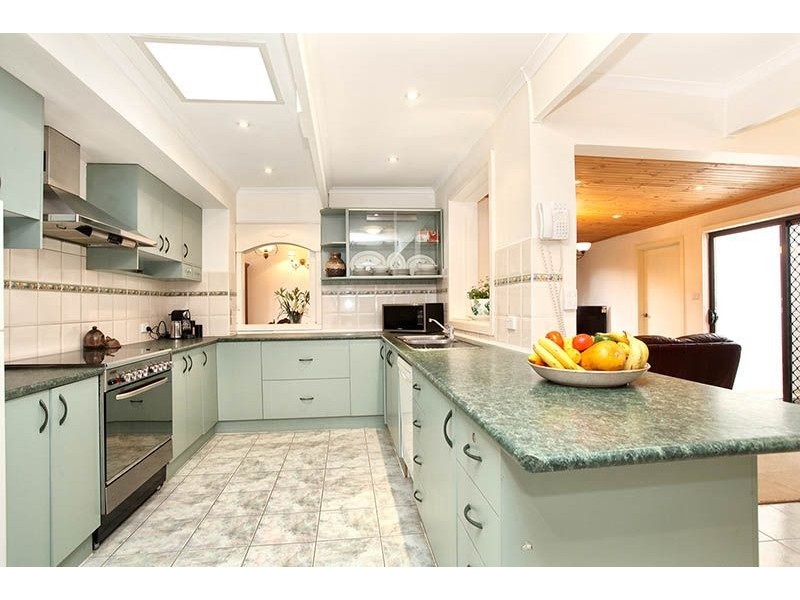 58 Centre Way, Glenroy VIC 3046