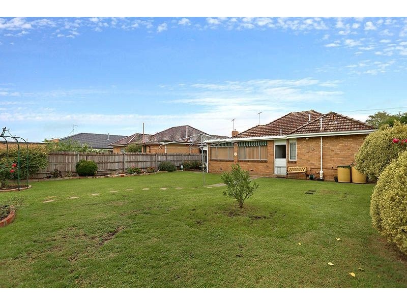 52 Kennedy Street, Glenroy VIC 3046