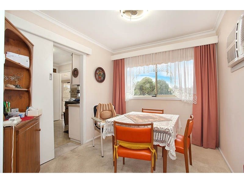 23 Ridgeway Avenue, Glenroy VIC 3046