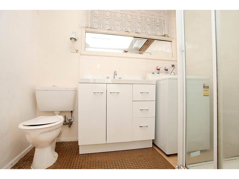 21/9-11 Chris Court, Oak Park VIC 3046