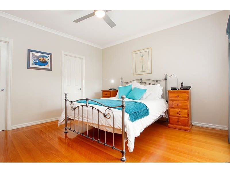 2/37 Cromwell Street, Glenroy VIC 3046