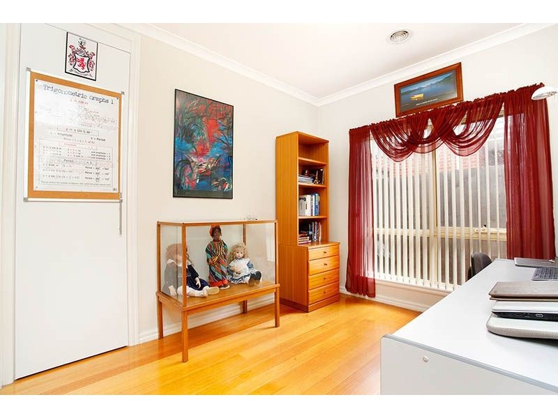 2/37 Cromwell Street, Glenroy VIC 3046