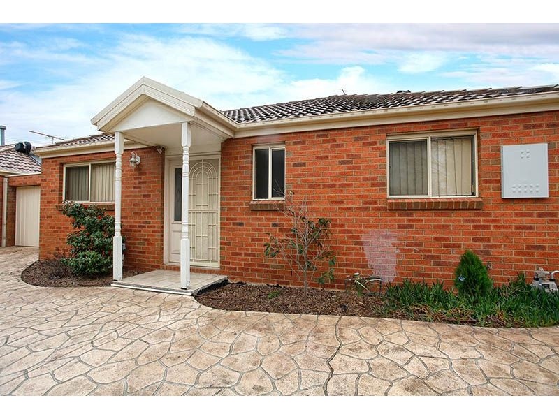 2/8 York Street, Glenroy VIC 3046