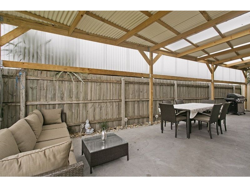 6 Bushfield Crescent, Coolaroo VIC 3048