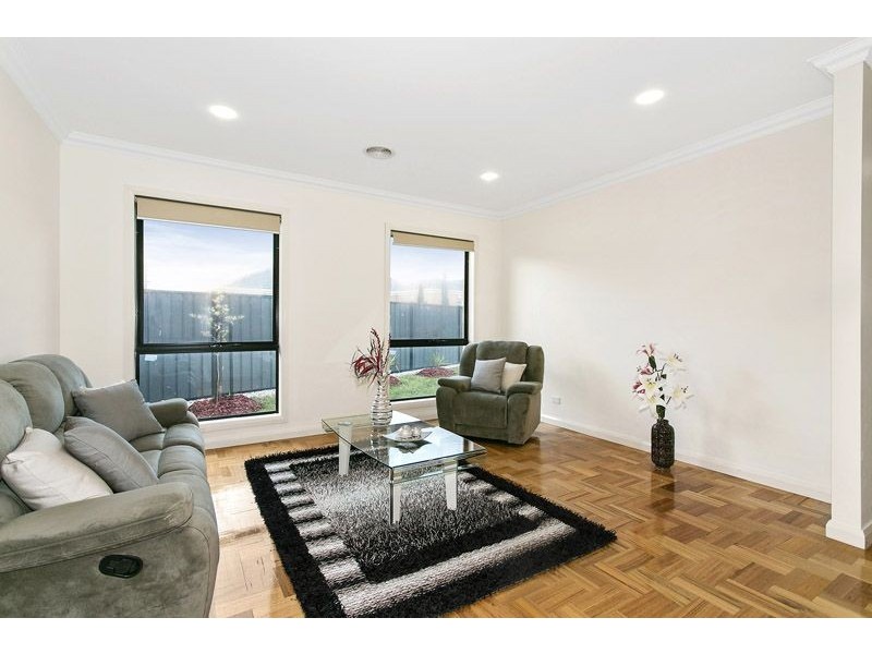 3 Brickwood Circuit, Craigieburn VIC 3064