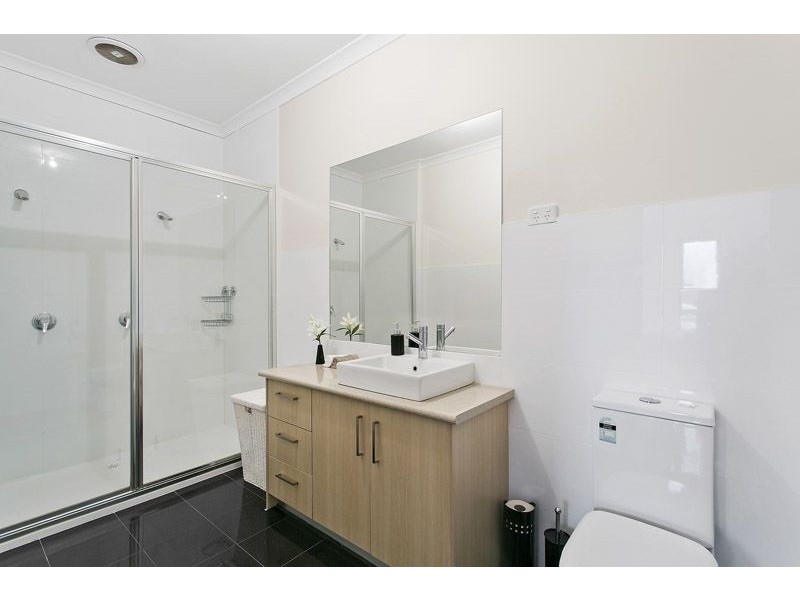 3 Brickwood Circuit, Craigieburn VIC 3064