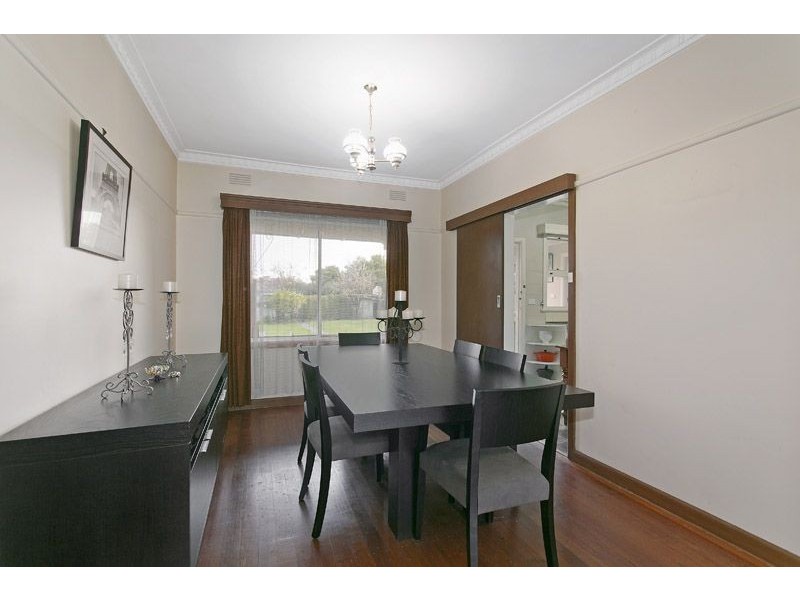49 Wheatsheaf Road, Glenroy VIC 3046