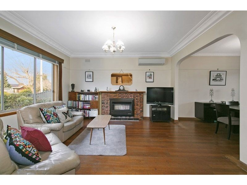 49 Wheatsheaf Road, Glenroy VIC 3046