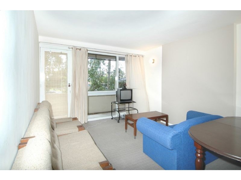 6/11 Currajong Street, Glenroy VIC 3046