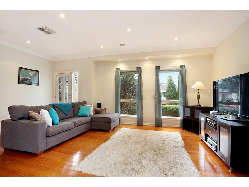 1/37 Cromwell Street, Glenroy VIC 3046