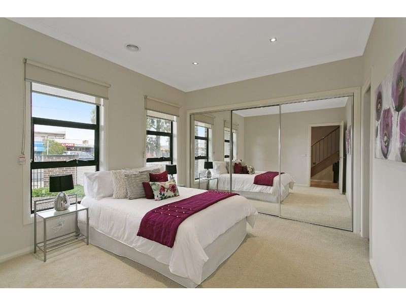 2/93 West Street, Hadfield VIC 3046