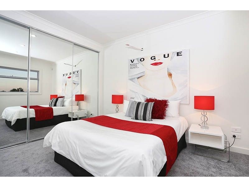 3/30 Isla Avenue, Glenroy VIC 3046