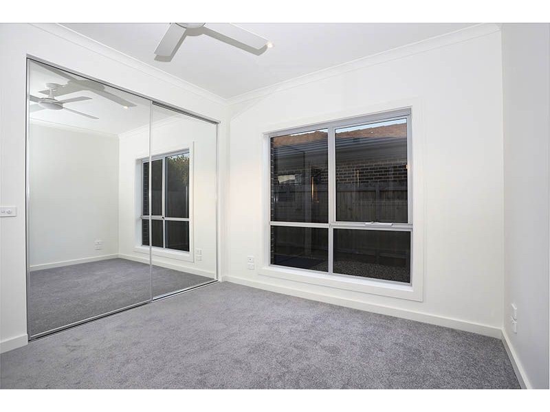 3/30 Isla Avenue, Glenroy VIC 3046