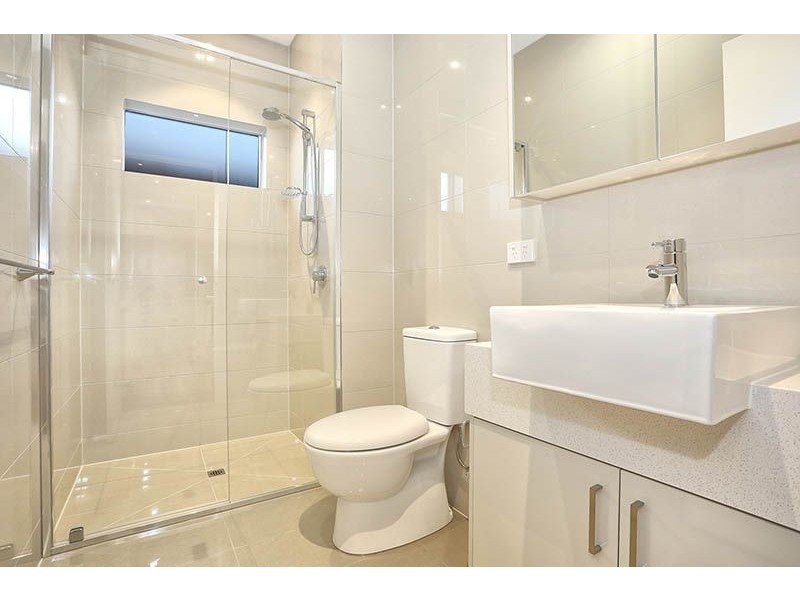 3/30 Isla Avenue, Glenroy VIC 3046