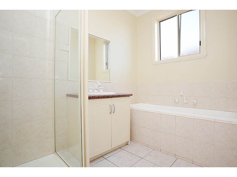 15 Terang Street, Dallas VIC 3047