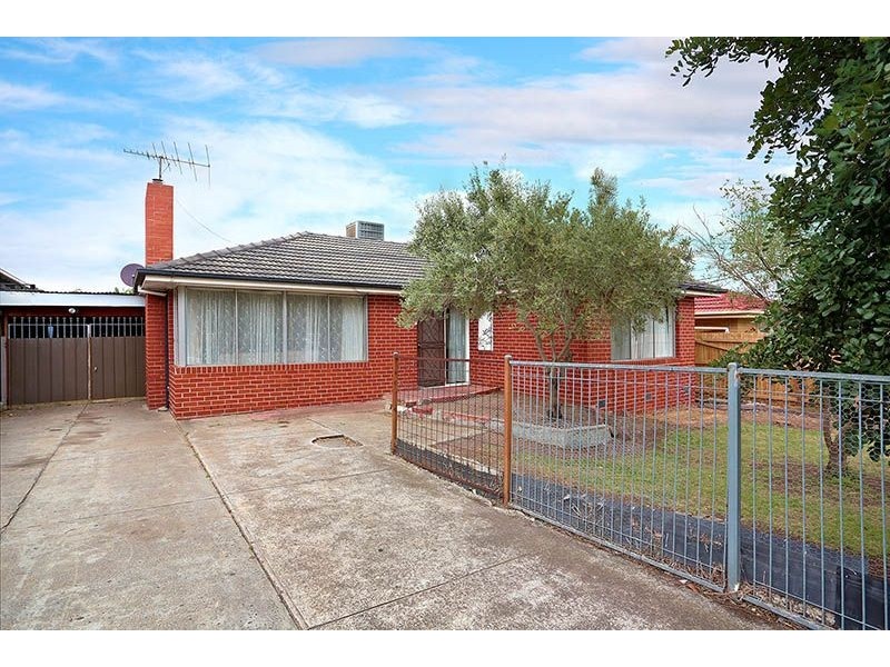 35 Phillip Street, Dallas VIC 3047