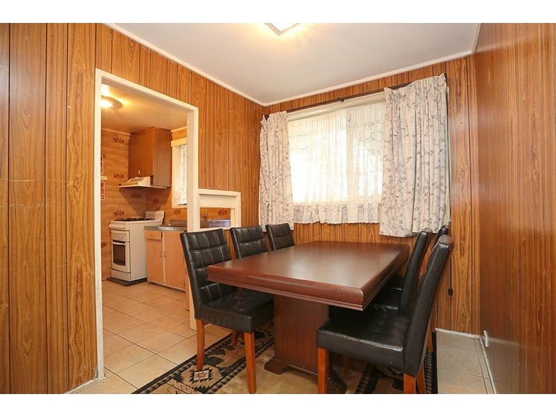 35 Phillip Street, Dallas VIC 3047