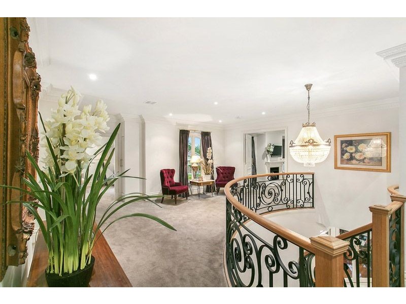 4 Magnolia Street, Oak Park VIC 3046