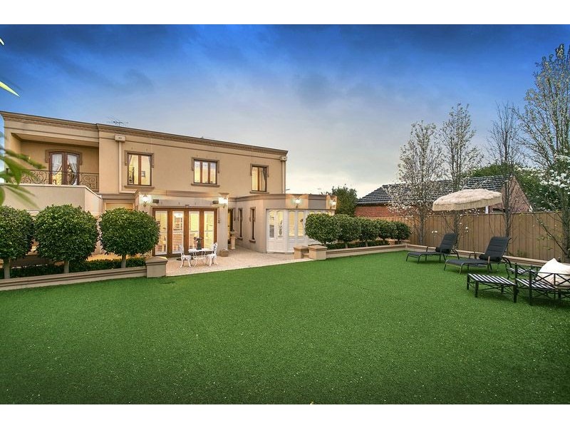 4 Magnolia Street, Oak Park VIC 3046