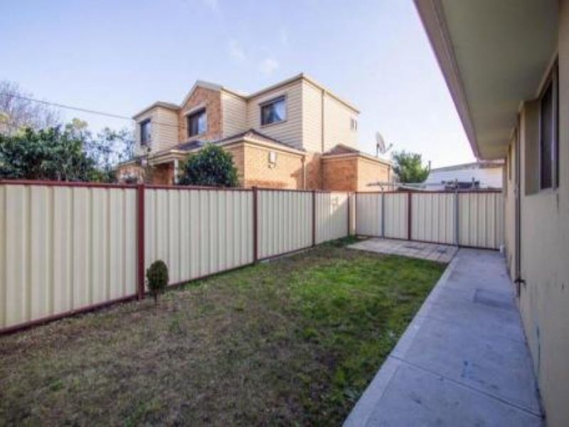 1/33 Major Road, Fawkner VIC 3060