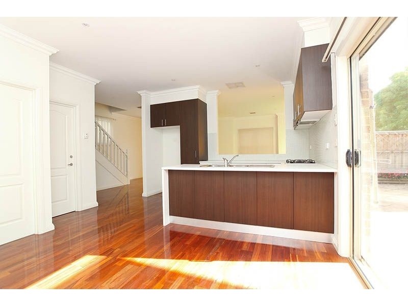 1/143 Melbourne Avenue, Glenroy VIC 3046