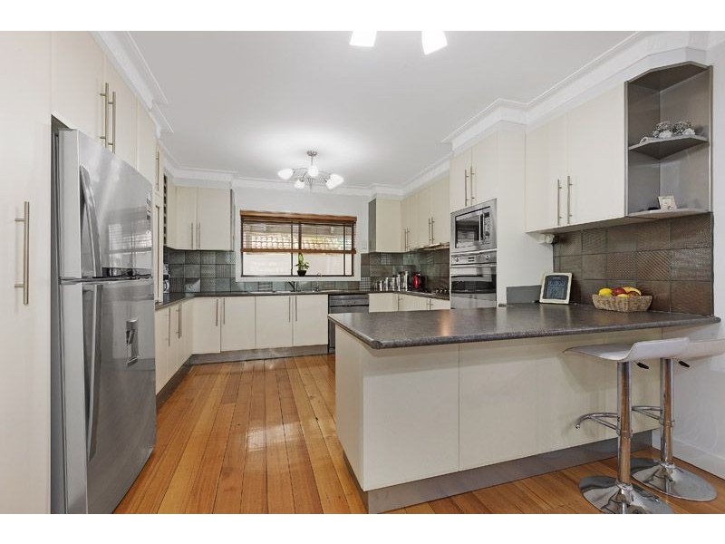 16 Glenfern Place, Glenroy VIC 3046