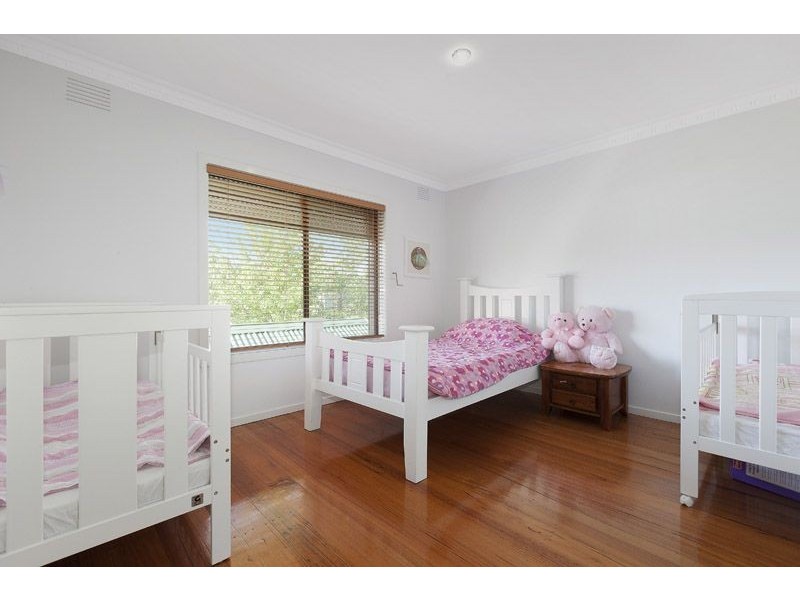 16 Glenfern Place, Glenroy VIC 3046