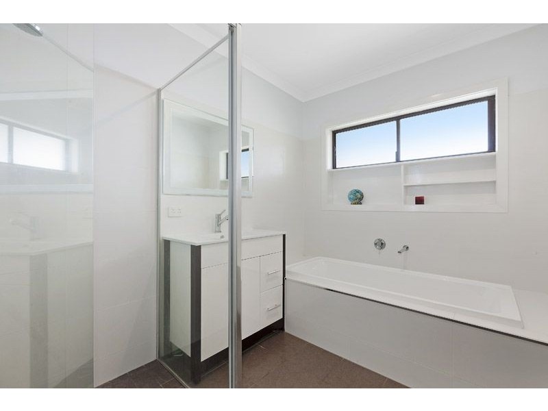 16 Glenfern Place, Glenroy VIC 3046