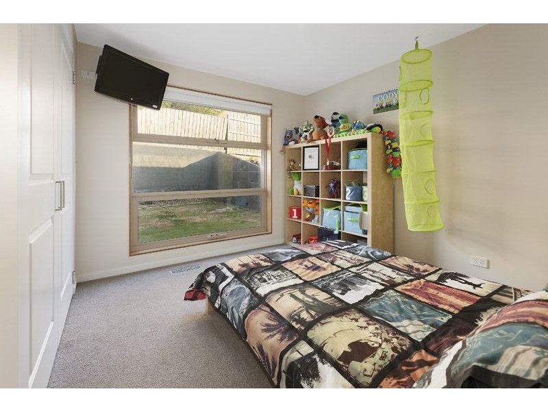 30 Centre Way, Glenroy VIC 3046