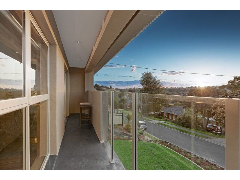 30 Centre Way, Glenroy VIC 3046