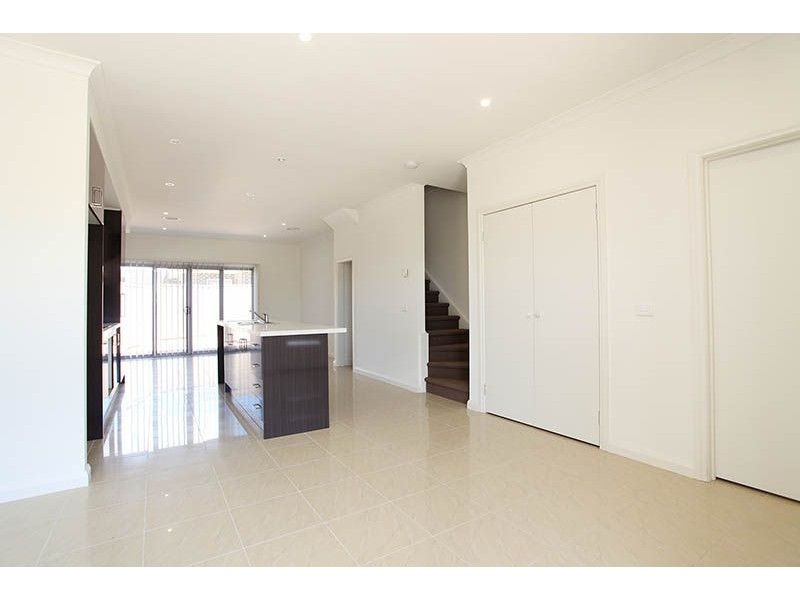 3/39-41 Valencia Street, Glenroy VIC 3046